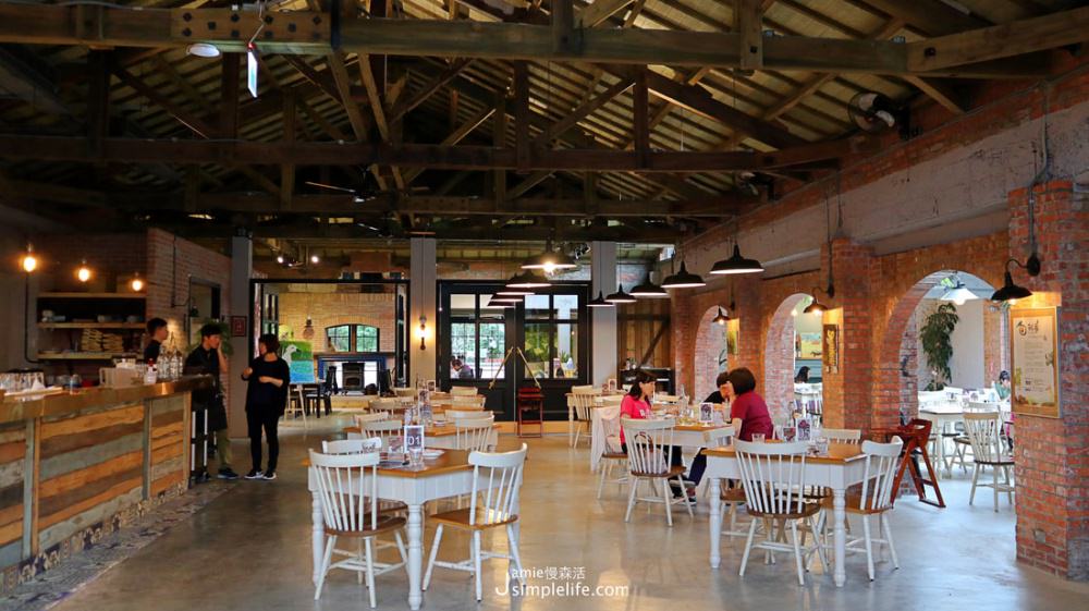 陽明山美軍俱樂部 美式餐廳 室內環境 | 台北市士林區
