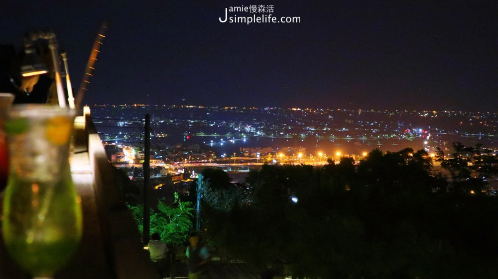 礁溪百萬夜景餐廳！「空ㄟ農場」眺望蘭陽平原、龜山島璀璨之美