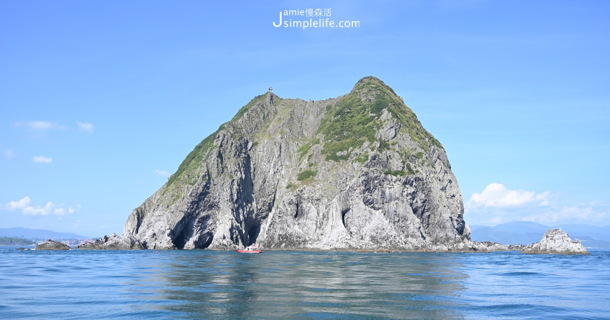 基隆嶼登島！預約體驗登頂，瞭望壯闊海景夜釣公開