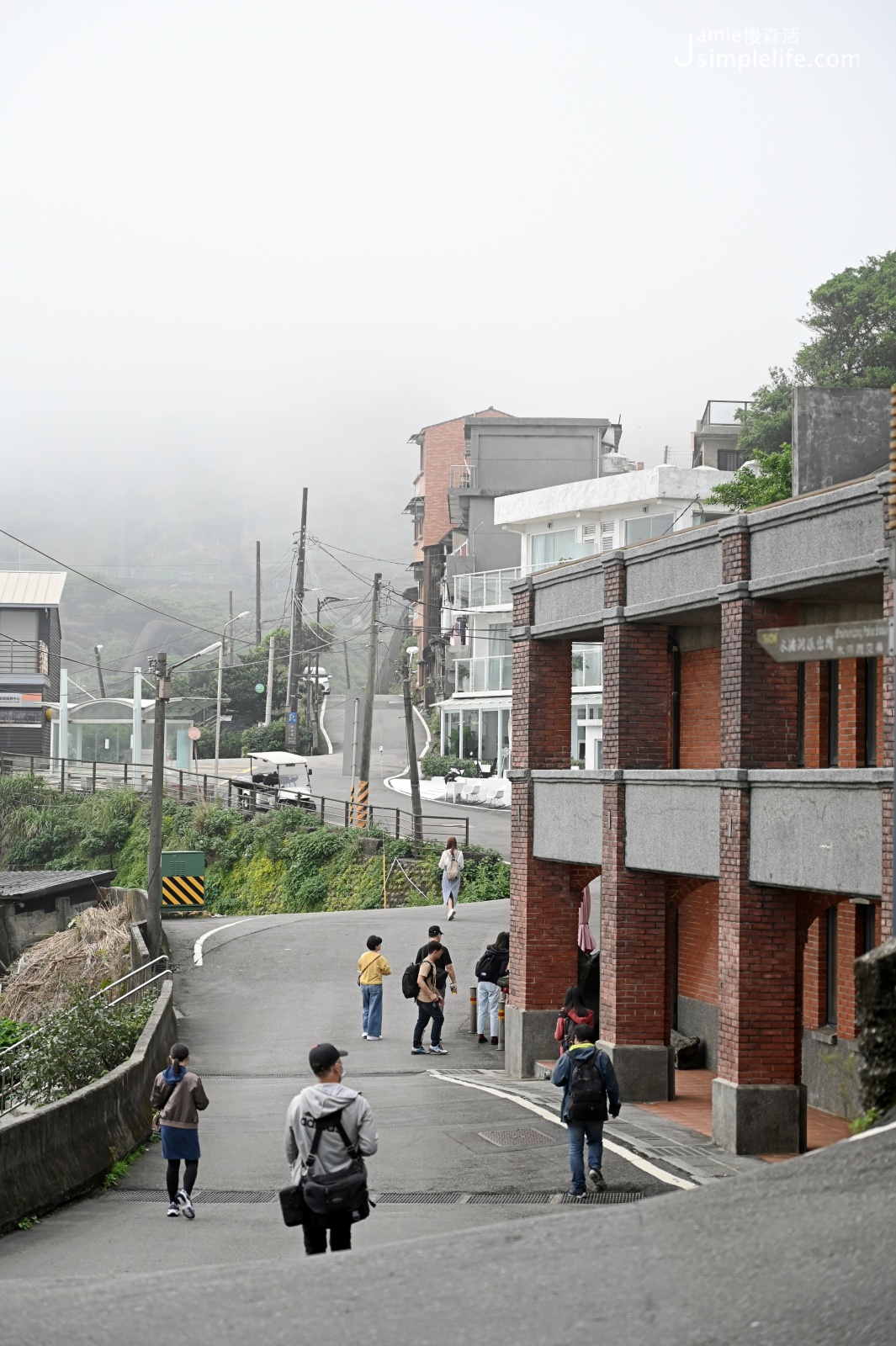 瑞芳山徑，浪漫走金瓜石奇特景觀 玫瑰山城