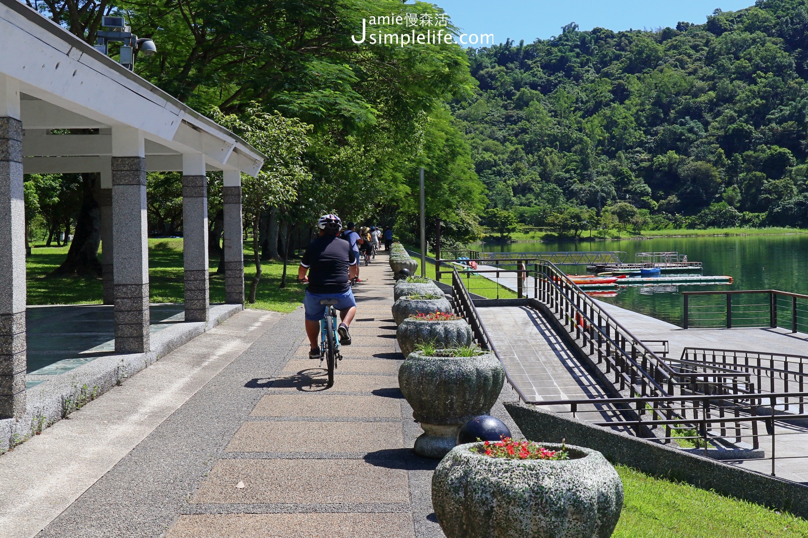 期間限定！自行車環湖花蓮「鯉魚潭」夜訪螢火蟲、紅面鴨 鯉魚潭環潭自行車道