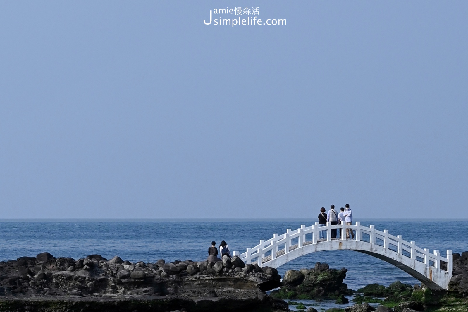 新北石門區石門洞海景