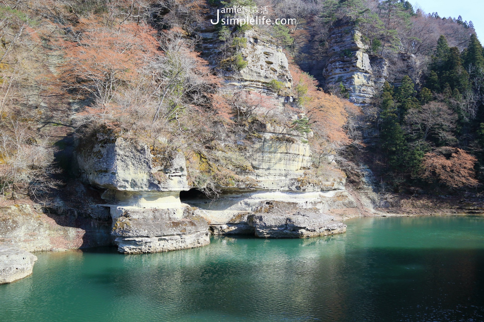 日本福島百年天然奇景「塔崖」福島30景 斷崖溪谷美景