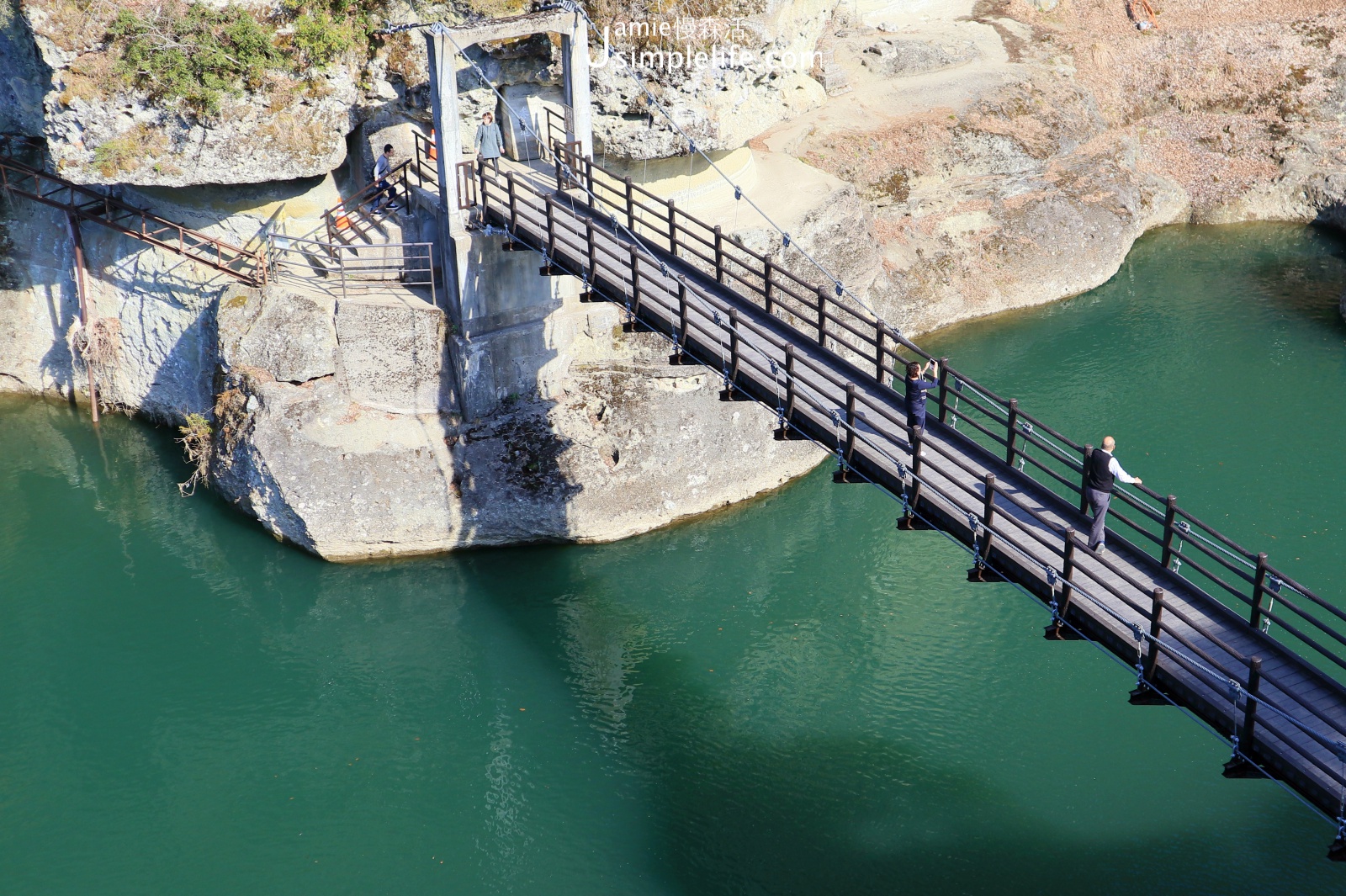 日本福島百年天然奇景「塔崖」福島30景 俯瞰吊橋