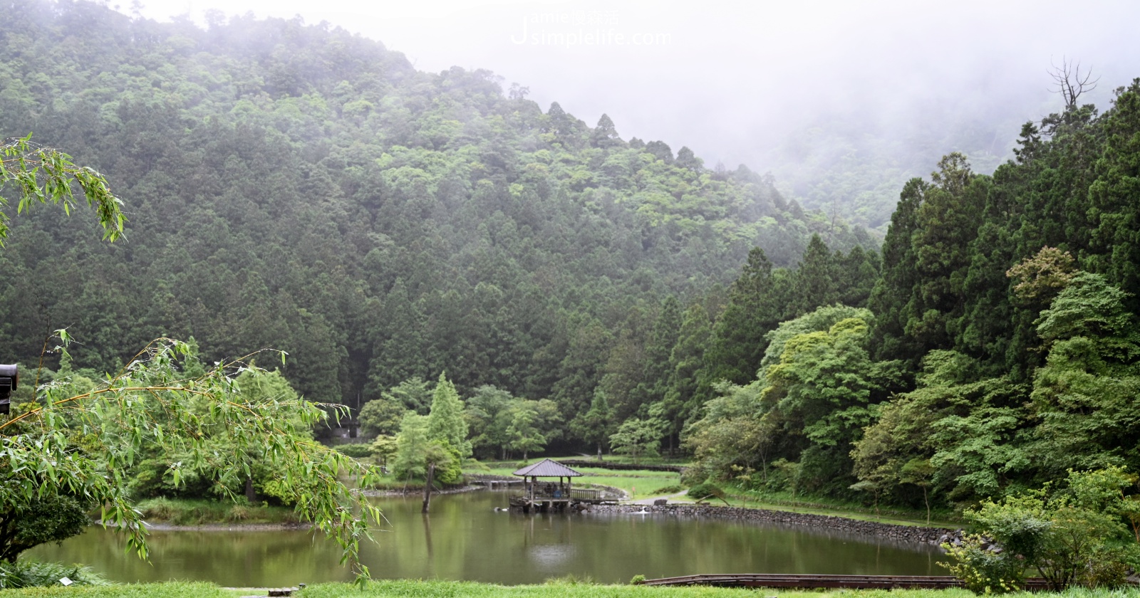宜蘭明池國家森林遊樂區，山林、生態雨中湖畔雲霧的浪漫