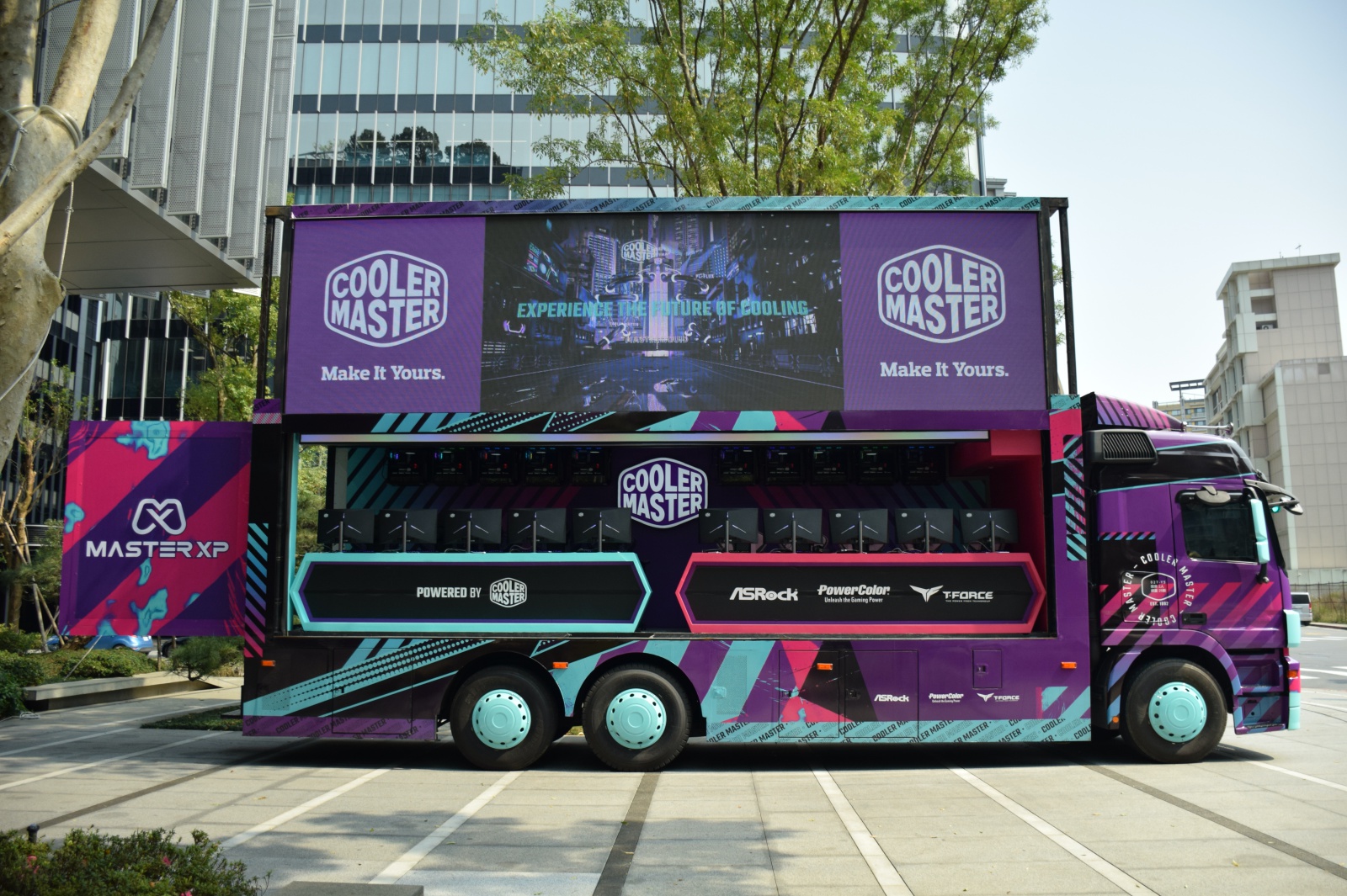 台中馬拉灣4月30日清涼開園 遊戲體驗車Cooler Master「酷玩行者」進駐麗寶樂園渡假區