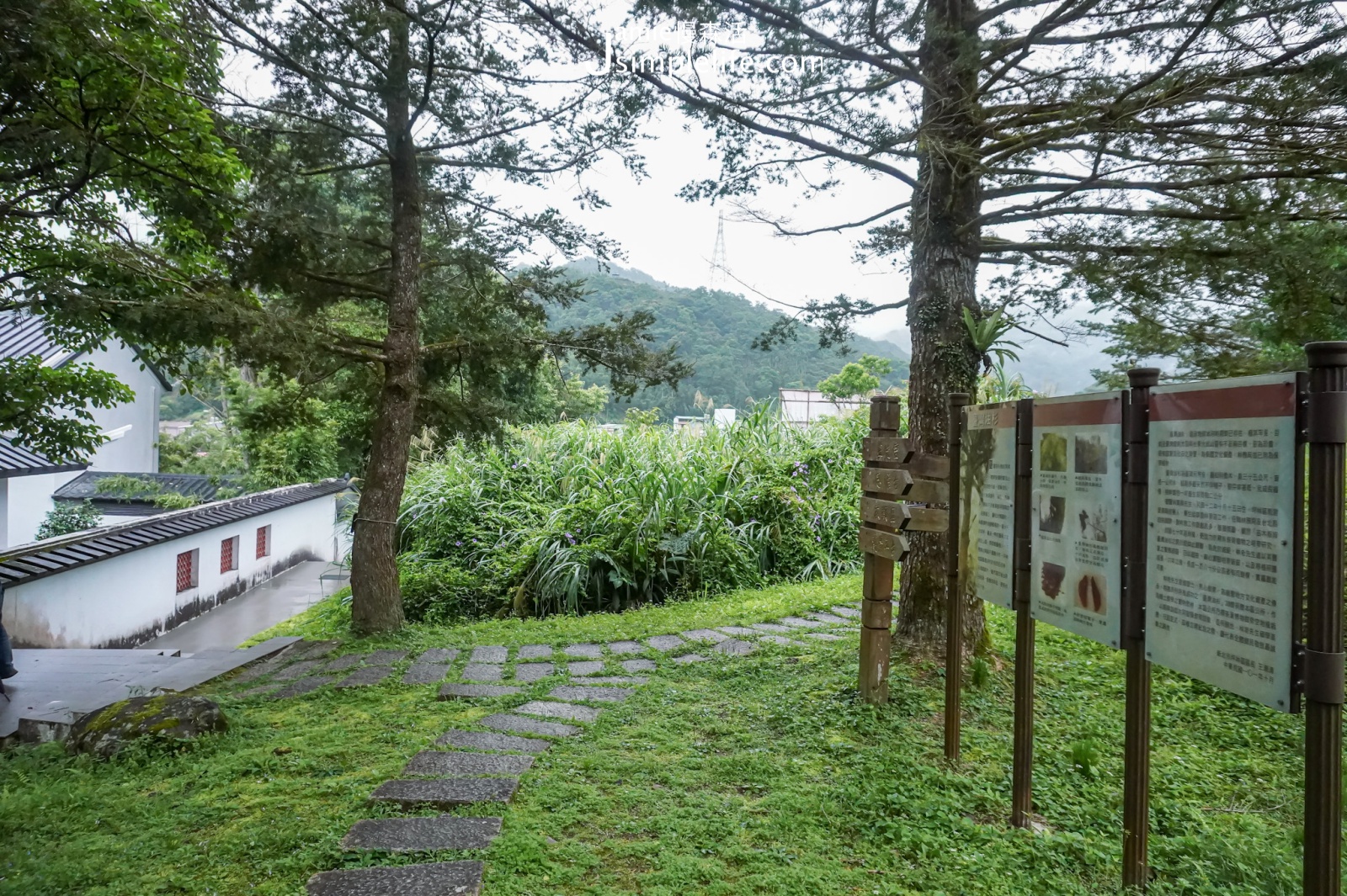 新北坪林茶葉博物館側門