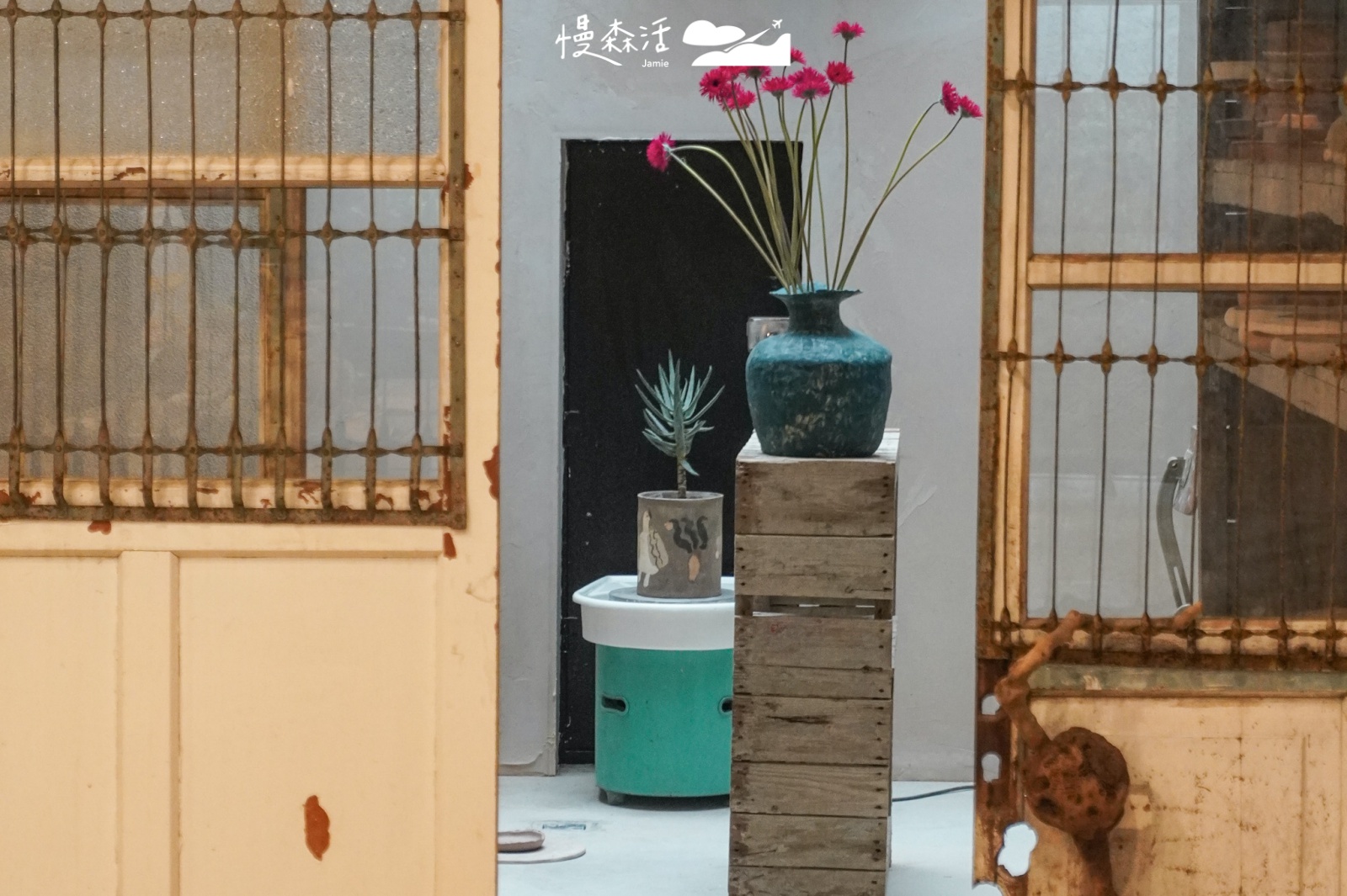 台北士林區「三3 ThReeThREE」複合式空間 一樓非典型陶藝手作陶空間