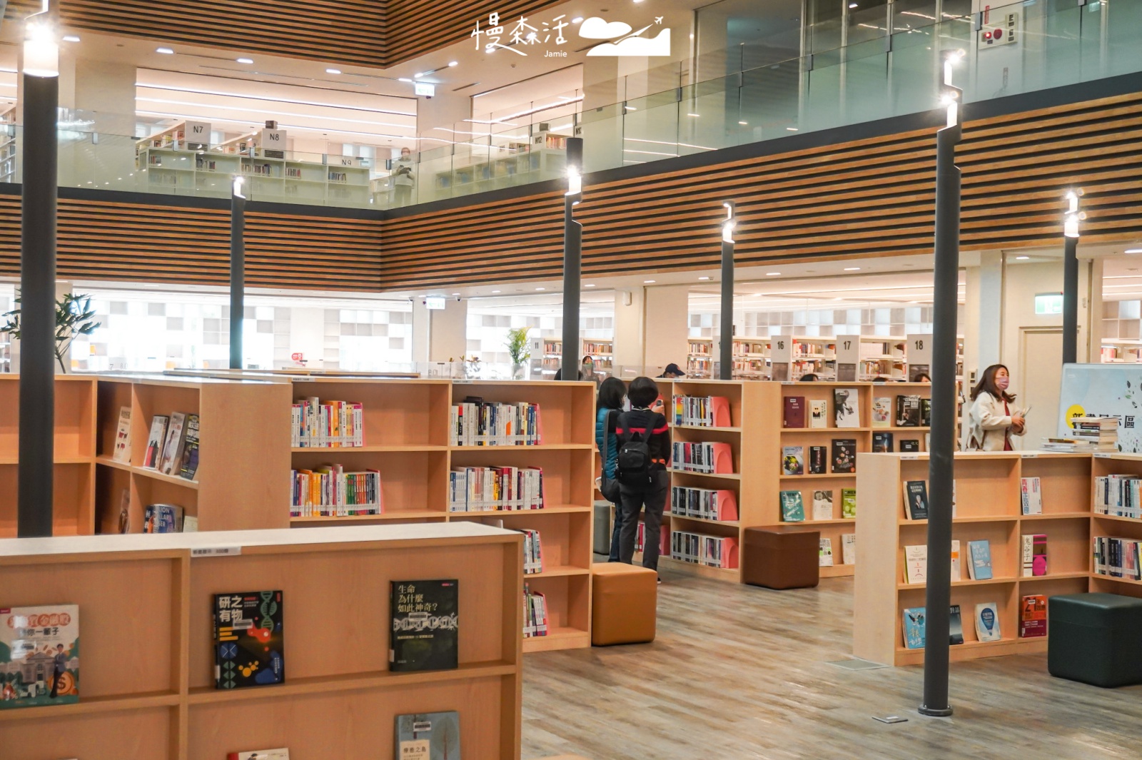 桃園市立圖書館新總館 館內知識螺旋