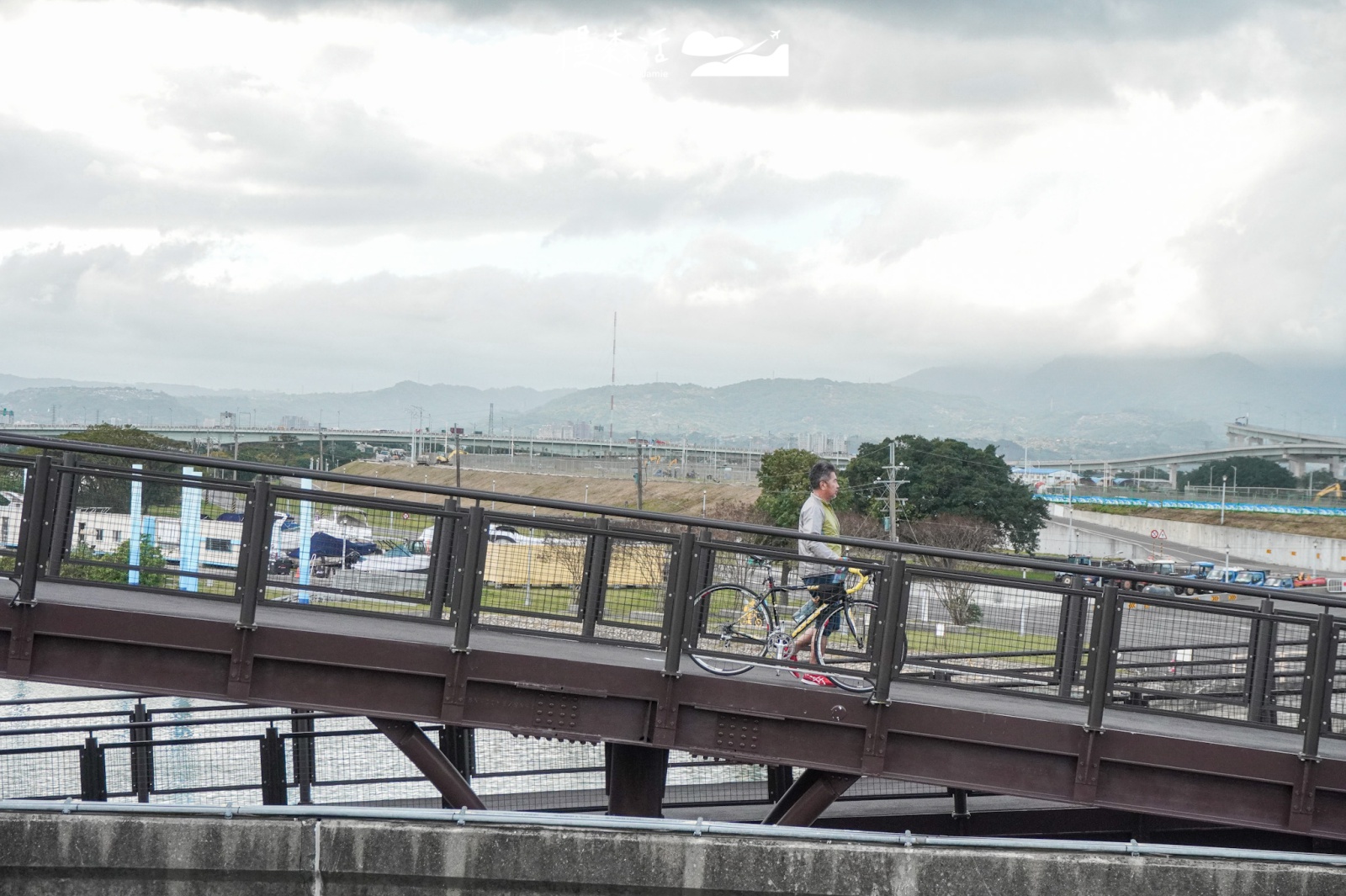 台北新景點 士林「雙溪濕地公園」園區前往雙溪自行車道