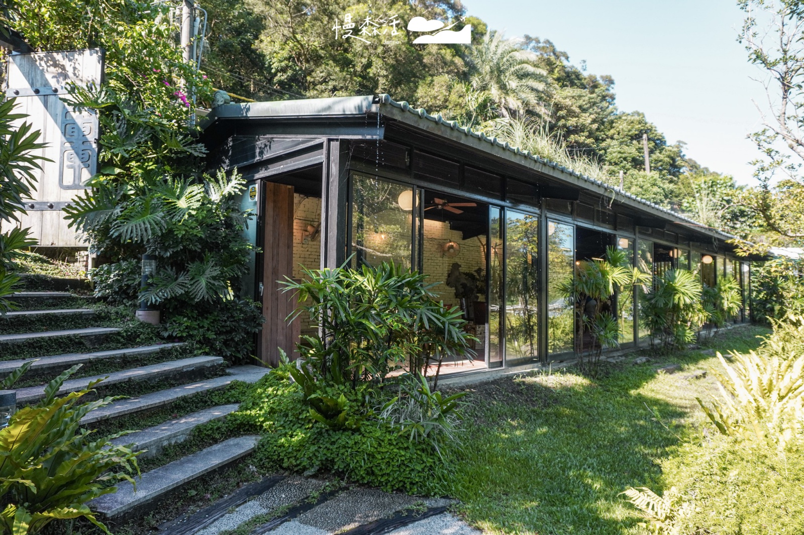 台北內湖區碧山巖 煮雲軒茶館外觀