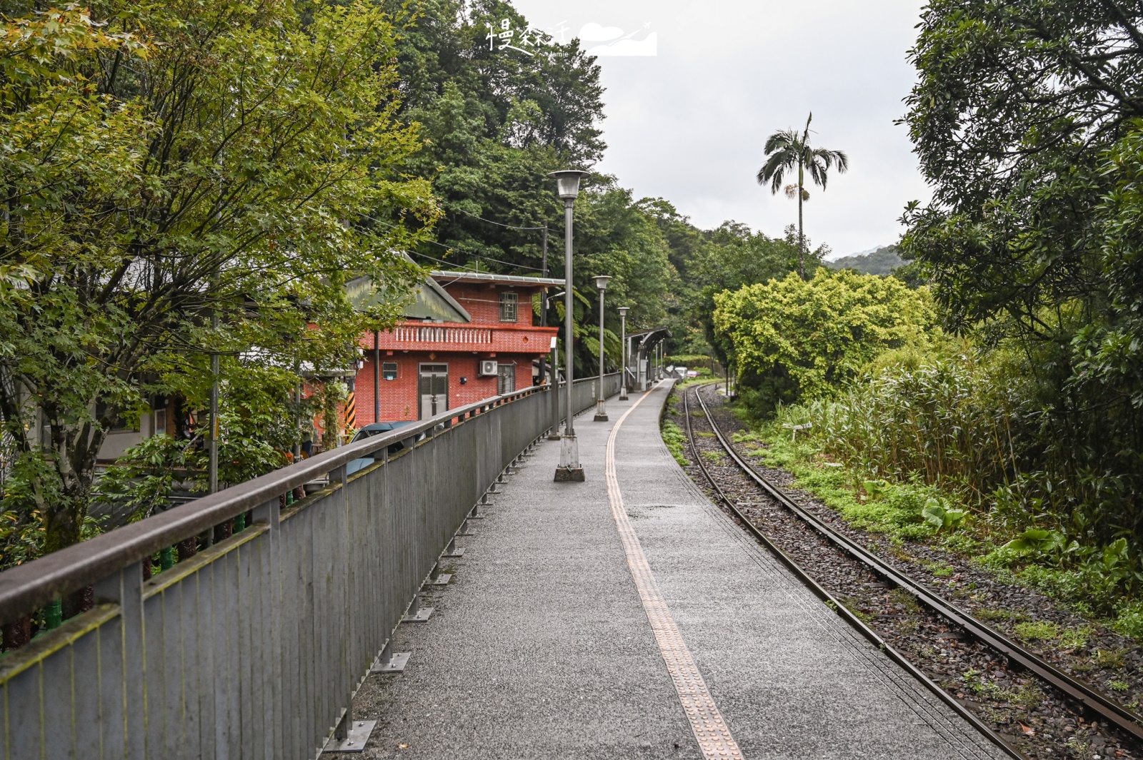 新北市平溪區 大華火車站月台