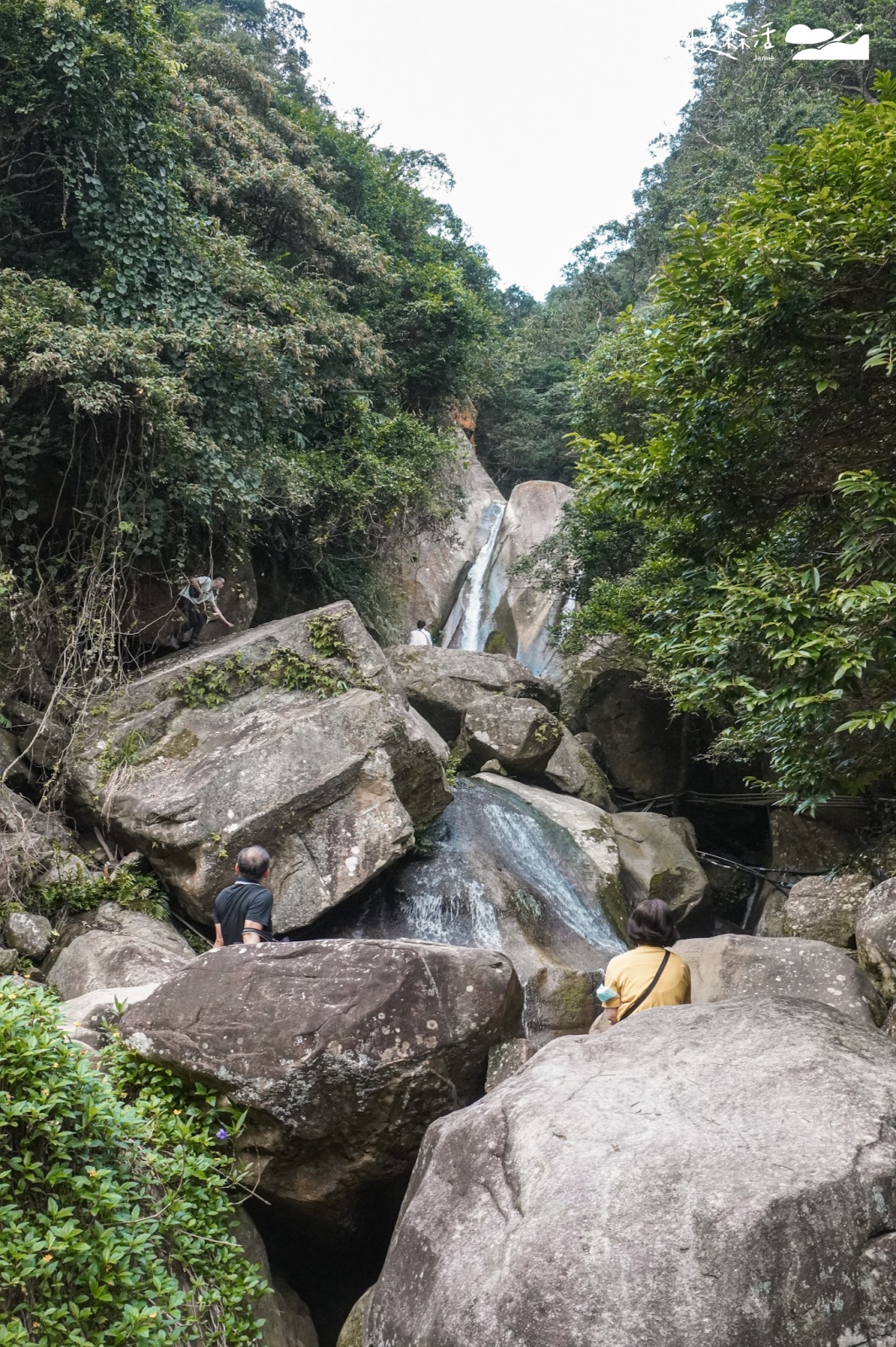 台北內湖區 圓覺瀑布