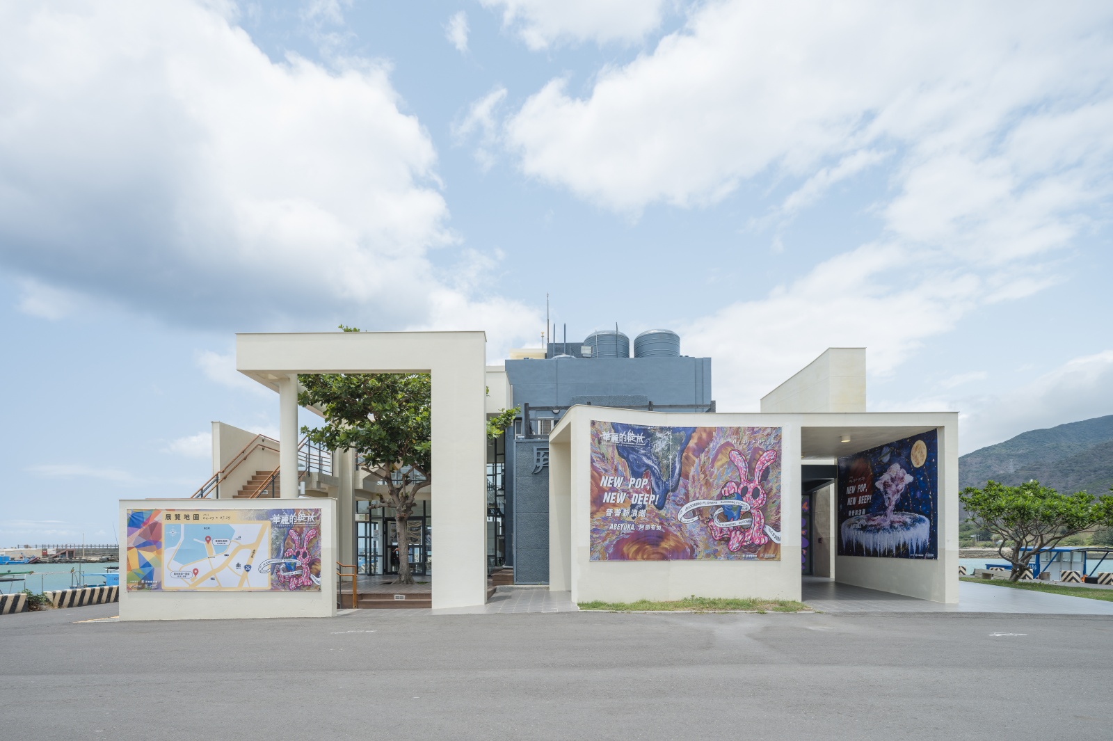 屏東車城看海美術館 華麗的綻放：女性藝術家的美學之旅展覽 