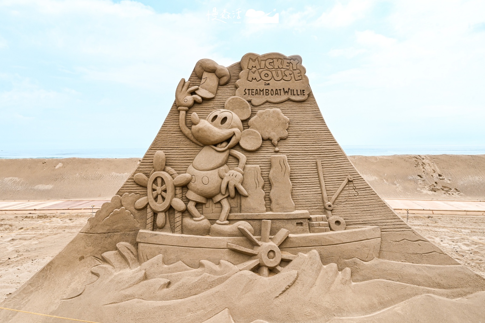 新北市福隆沙灘 2023福隆國際沙雕藝術季 迪士尼「威力號汽船」作品