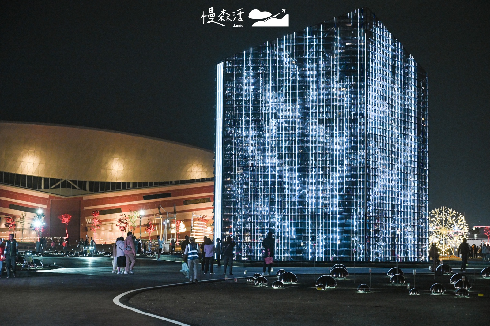 2024台灣燈會在台南 高鐵燈區 里城有光 ♾️立方作品