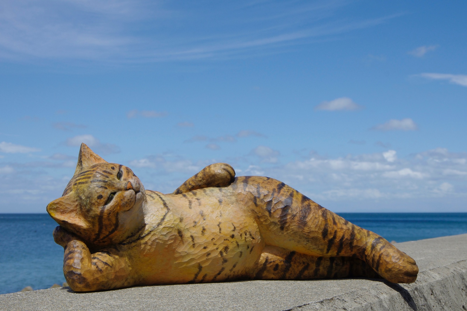 極度日常in看海美術館！與78件貓狗雕刻作品迎接屏東暖夏