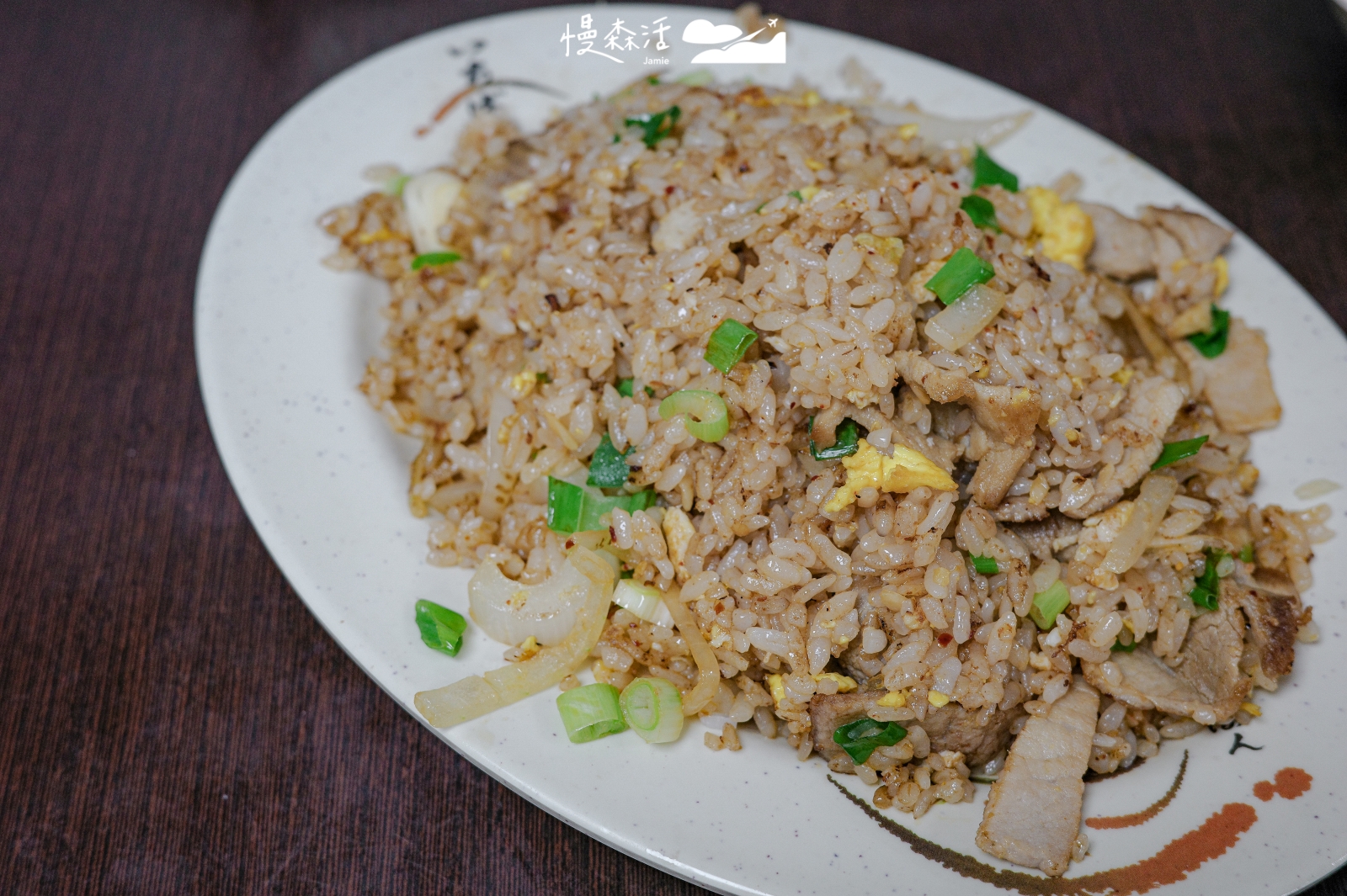 新北市新店區 阿芳越南小吃店 越式美食館 豬肉炒飯