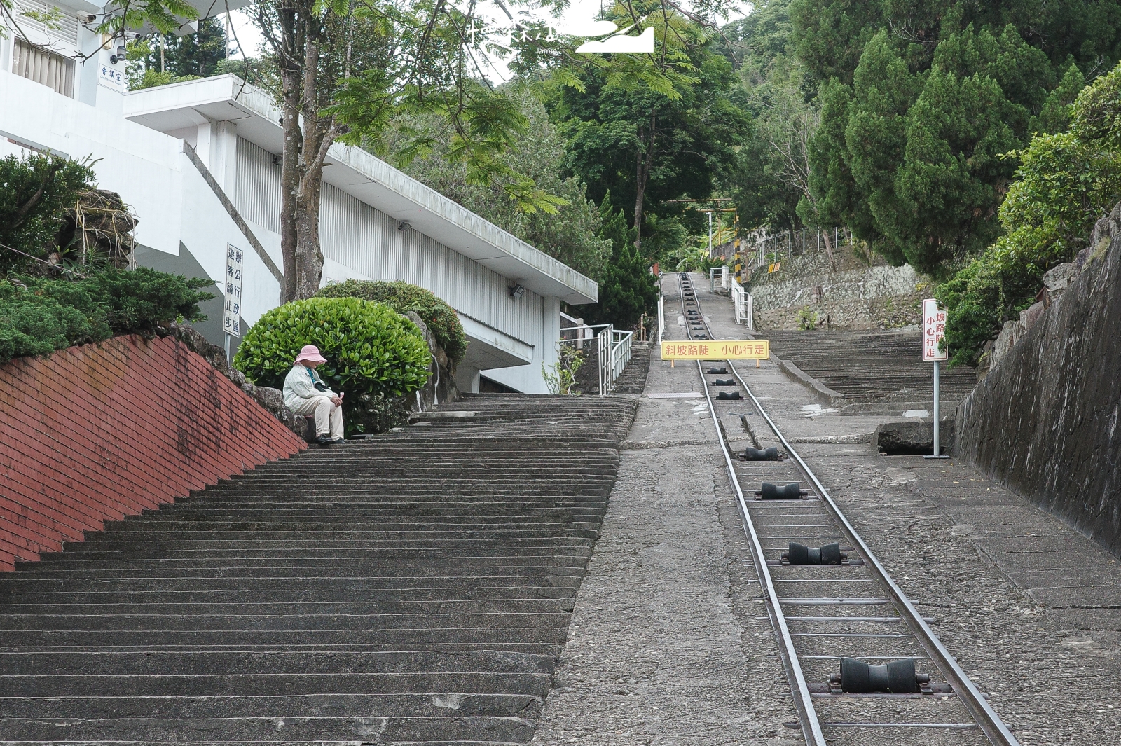 苗栗縣公館鄉 台灣油礦陳列館 戶外地軌式纜車道