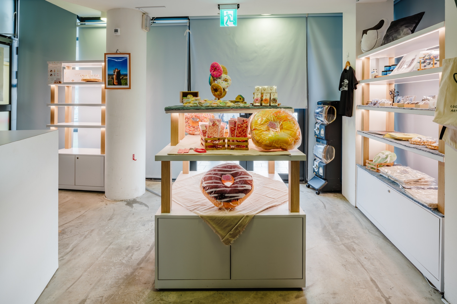 屏東車城 看海美術館 How Sweet 甜的滋味 彼得安東特展 周邊商品