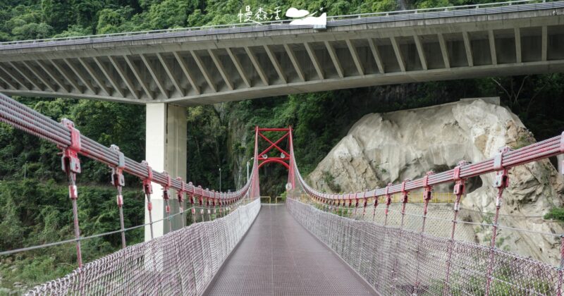 苗栗八景之一「出磺坑吊橋」回看台灣油礦歷史記憶