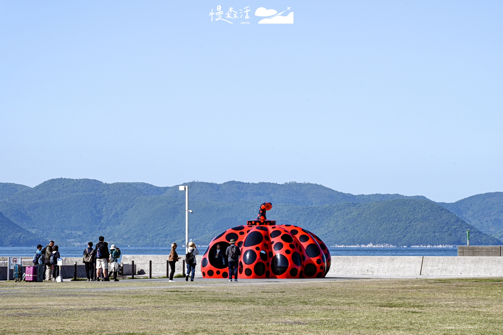 瀨戶內國際藝術祭2025 日本直島赤南瓜 赤かぼちゃ作品