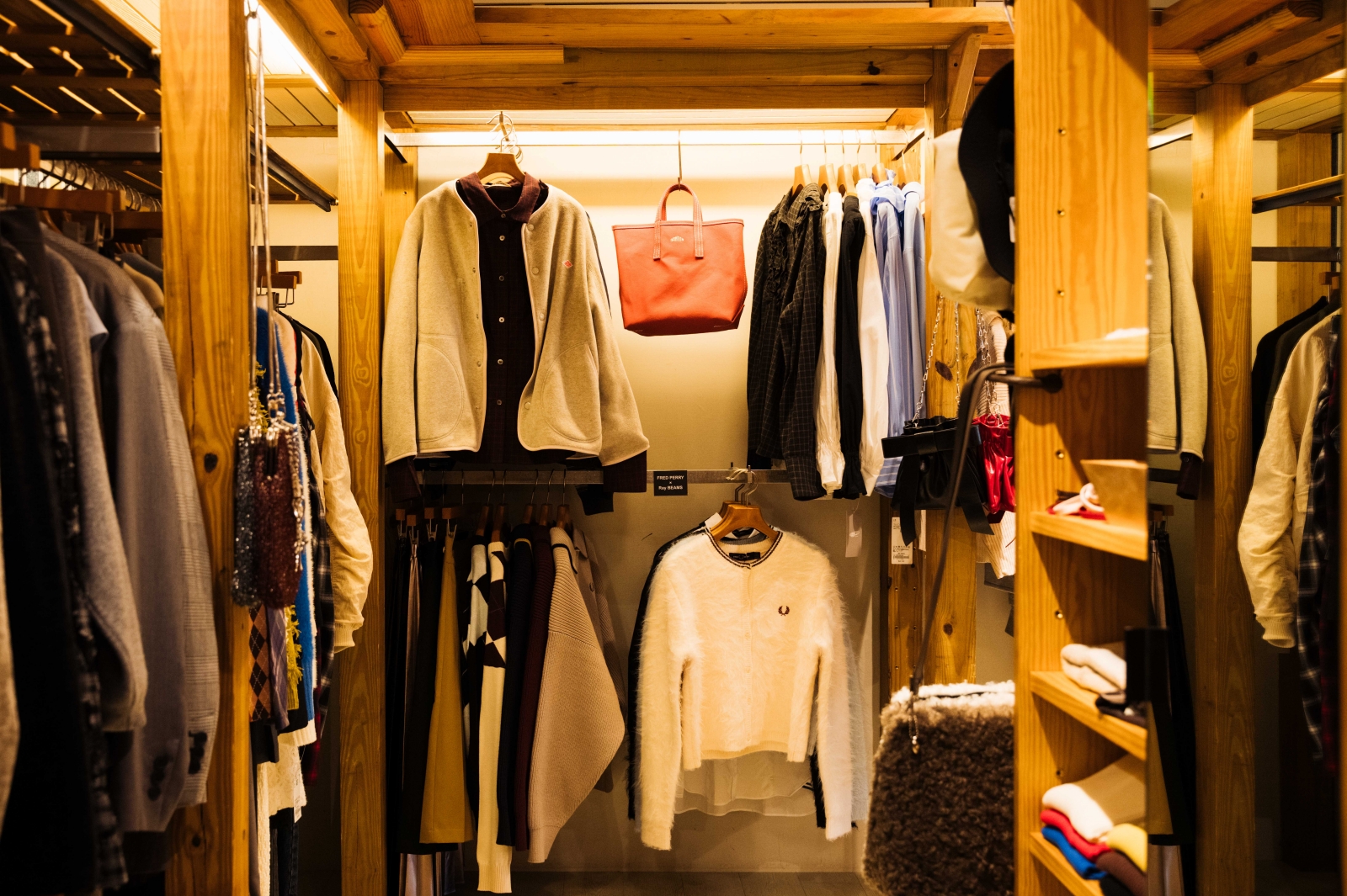 BEAMS 秋冬新品展示會 Ray BEAMS區域