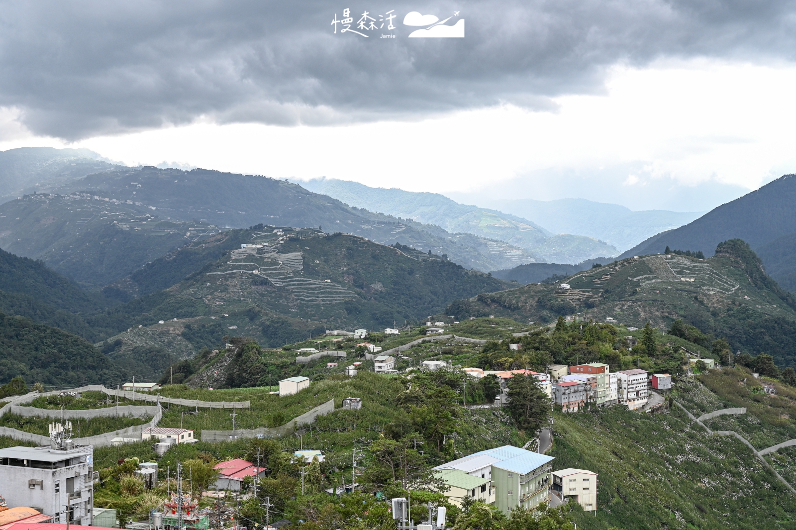 台中和平區住宿|望向芸端露營場