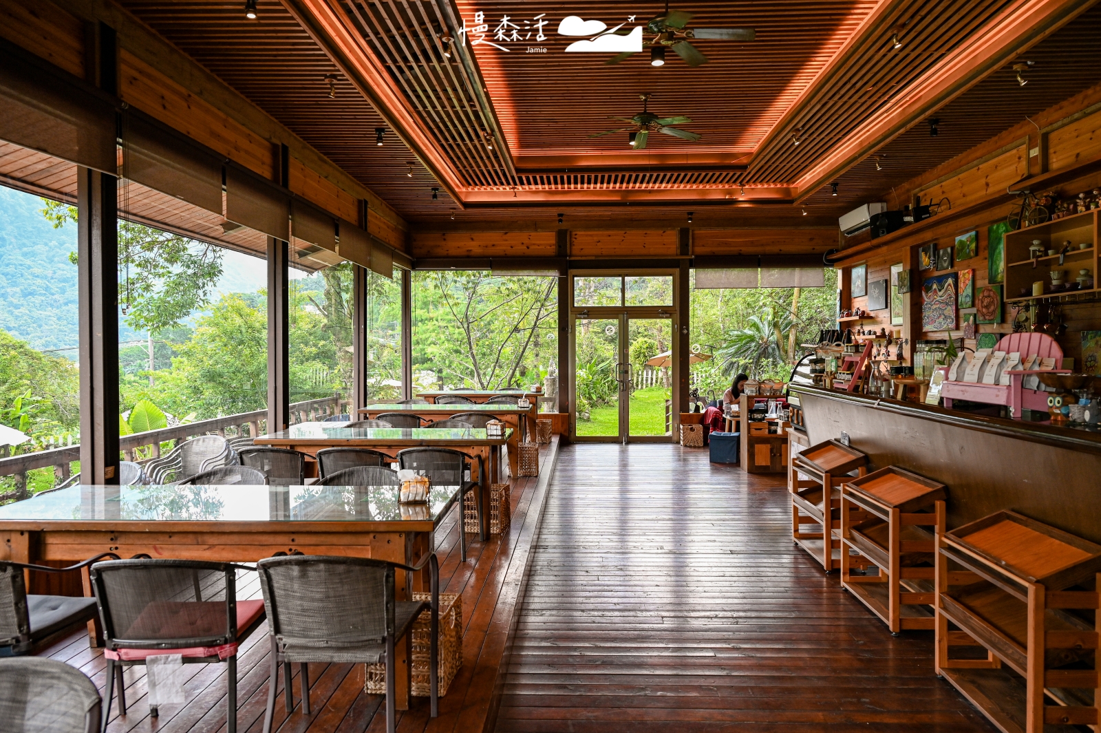台中市和平區 比度咖啡屋 店內空間