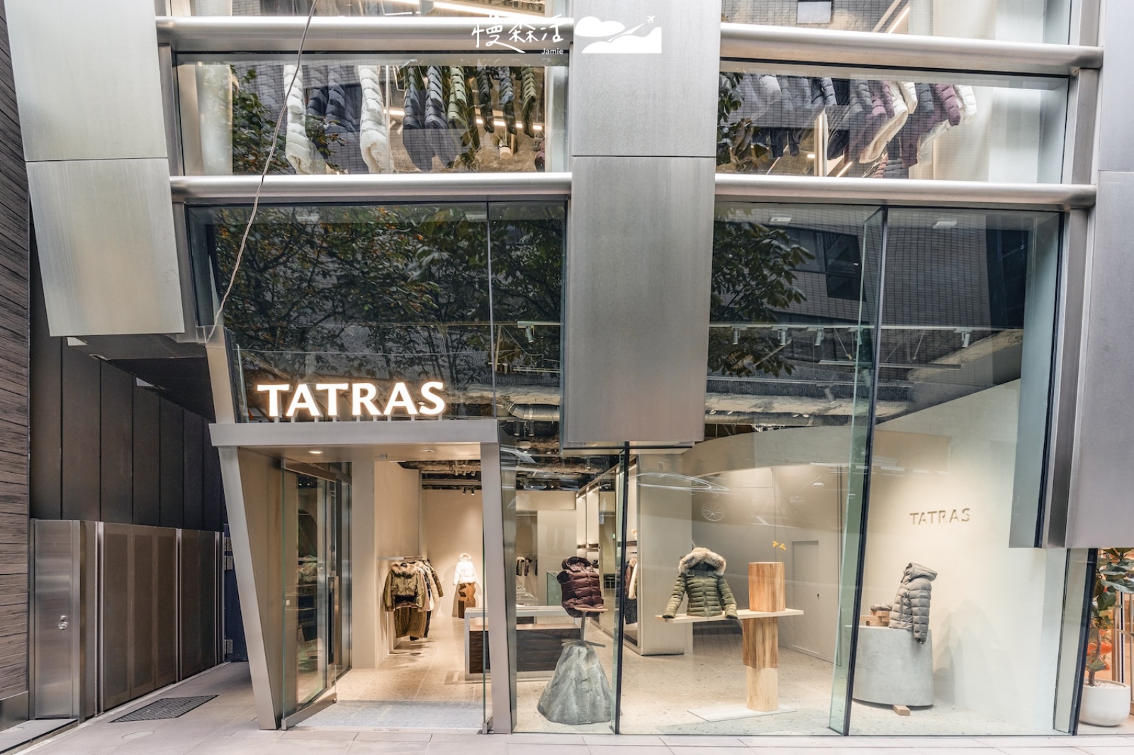 日本羽絨精品TATRAS TATRAS GINZA 銀座店