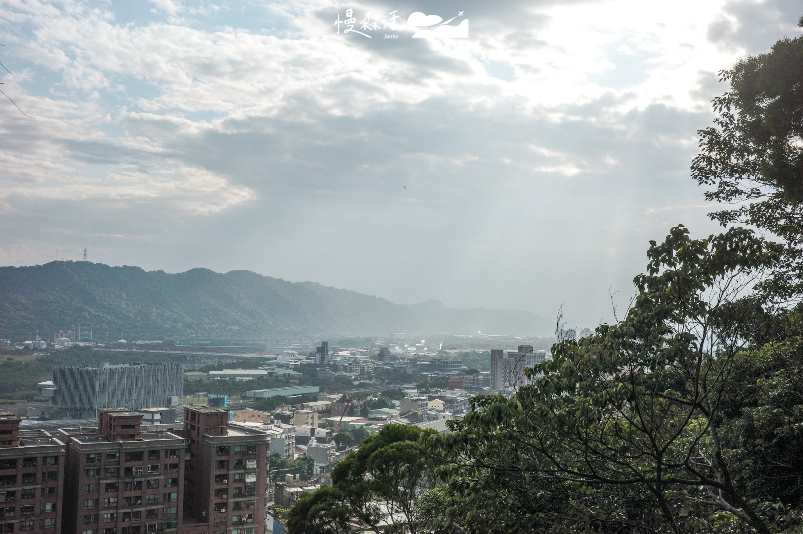 新北市鶯歌區 鶯歌石景觀平台 遠眺之景