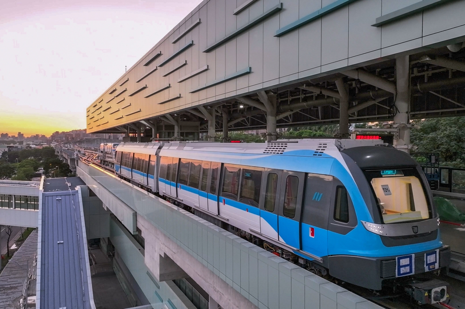 捷運三鶯線6/30通車,24小時玩鶯歌低碳小旅行全攻略