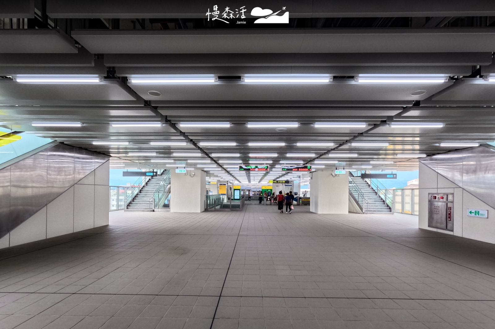 新北捷運 三鶯線永吉公園站內