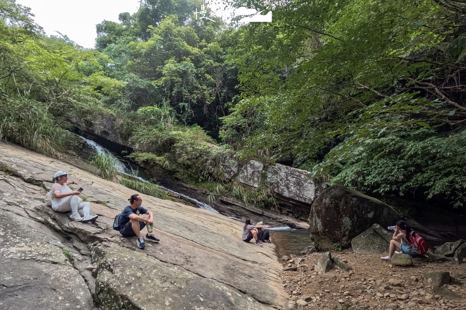 基隆市暖暖區 淡蘭古道 暖東峽谷步道 滑瀑