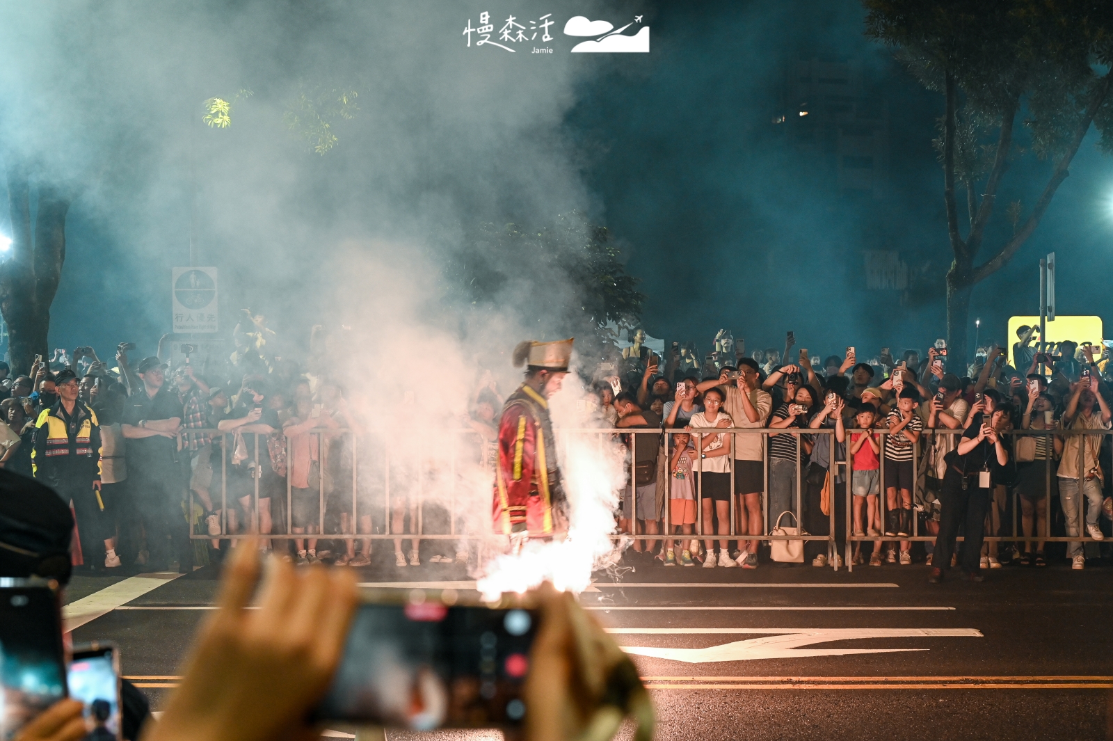 台北市士林區 大象來了遊行表演