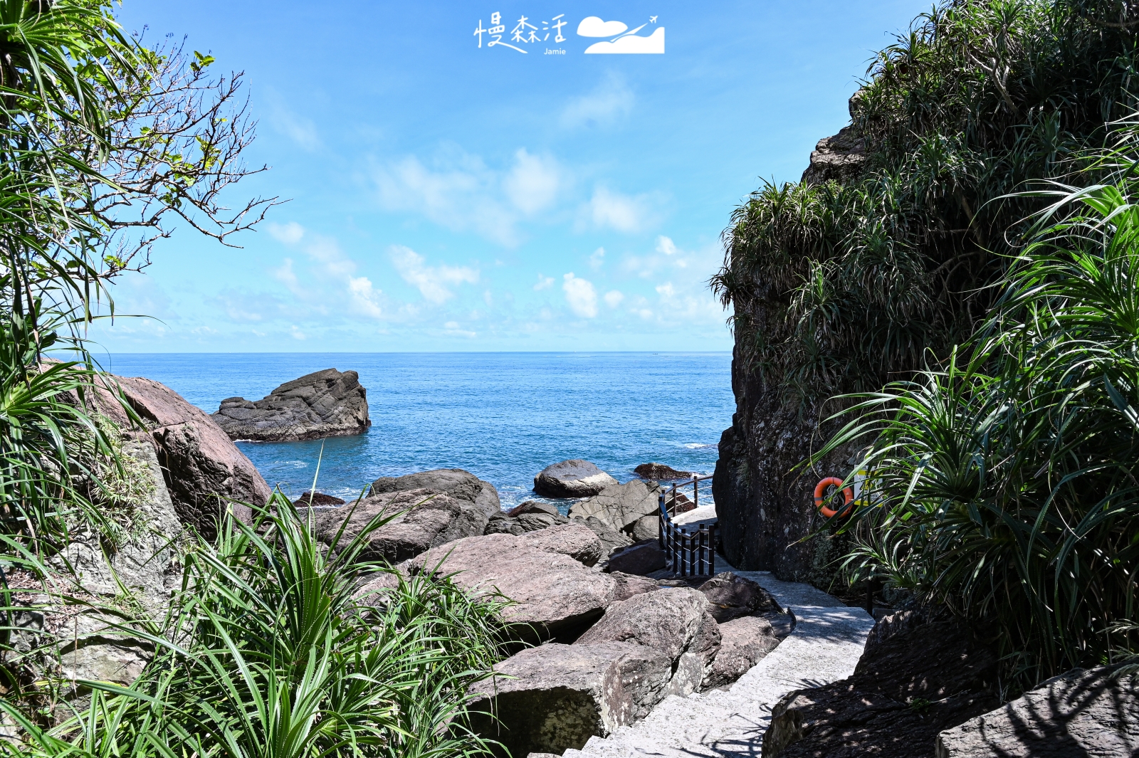 宜蘭縣頭城鎮 北關海潮公園步道 濱海奇岩