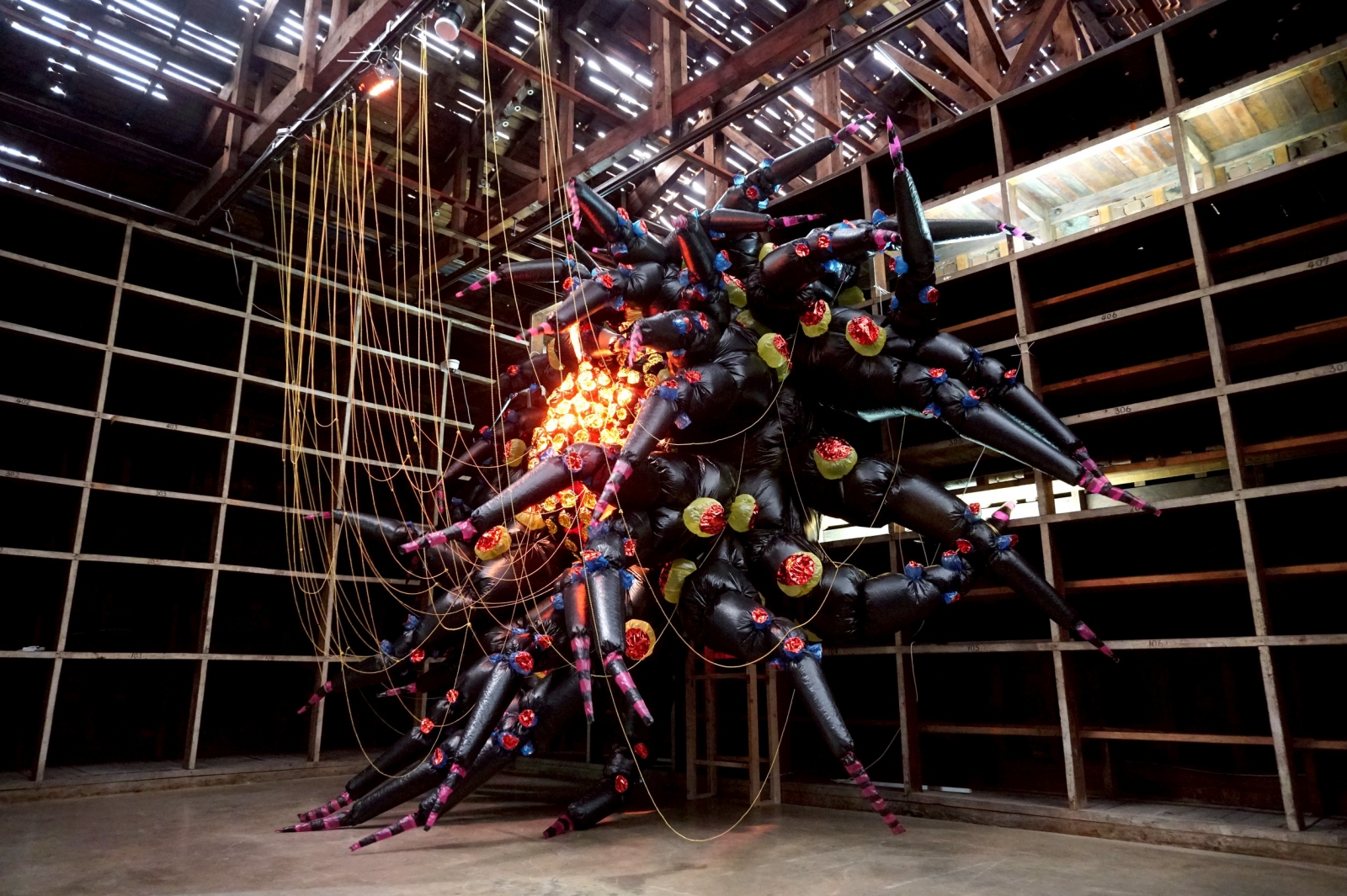 日本千葉縣 房總國際藝術祭作品 イ・ビョンチャン Creature 2027